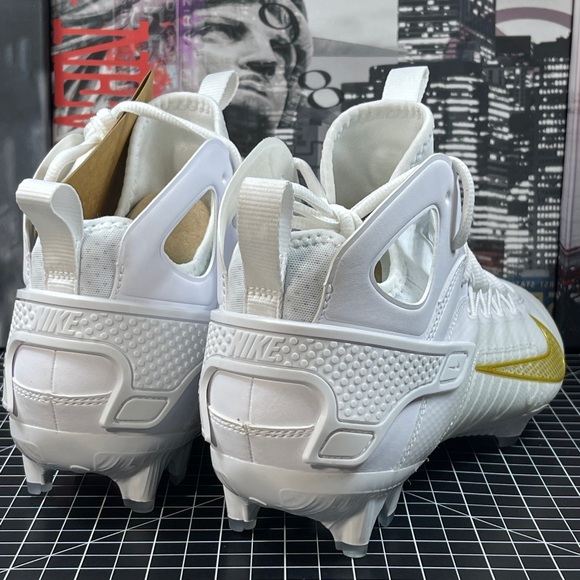 Nike Men's Sz 11.5 Huarache 9 Elite LAX Lacrosse Cleats White/Gold FD0088-100 - Picture 4 of 9